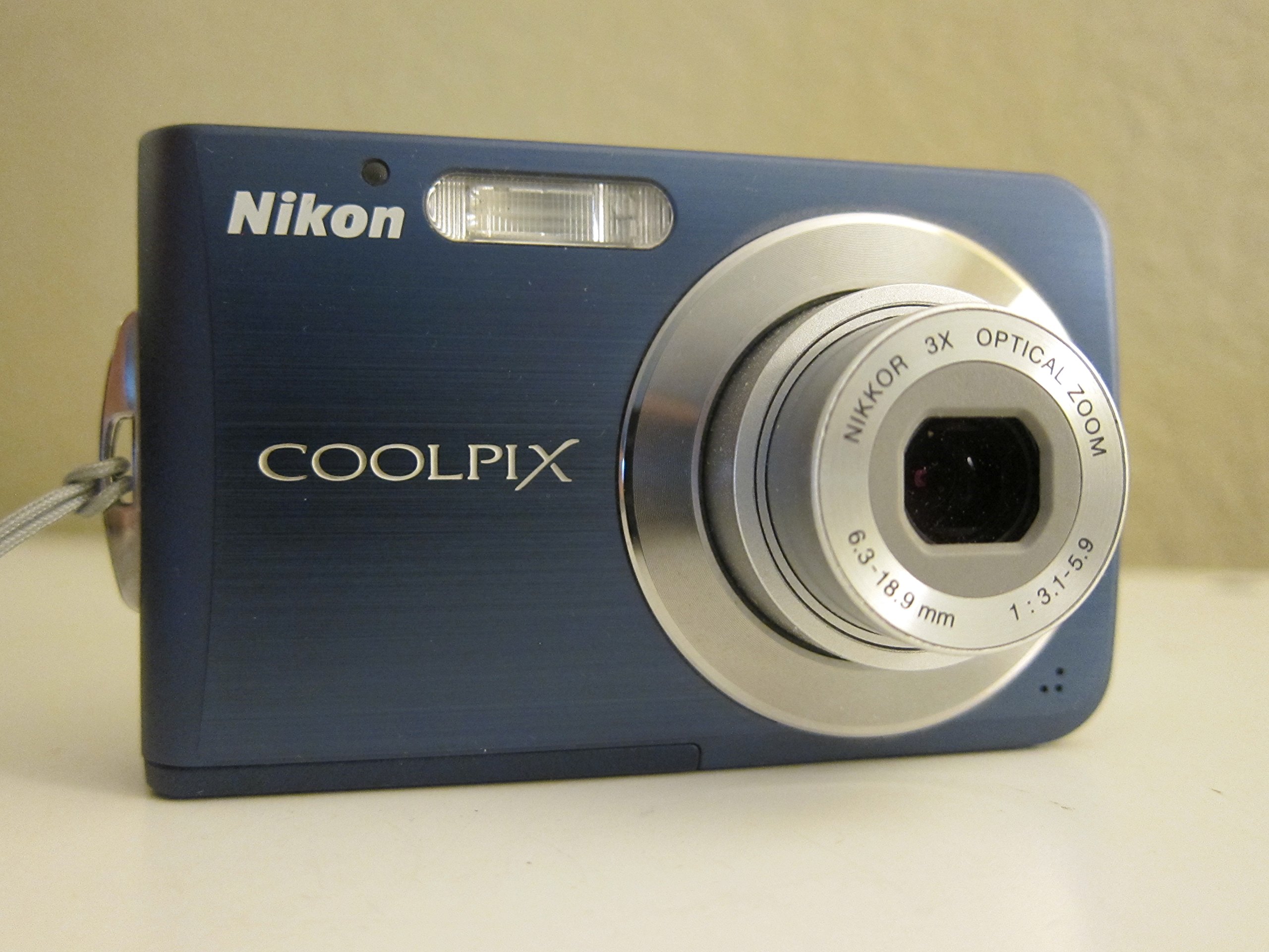 Amazon.com : Nikon Coolpix S210 8MP Digital Camera with 3x Optical
